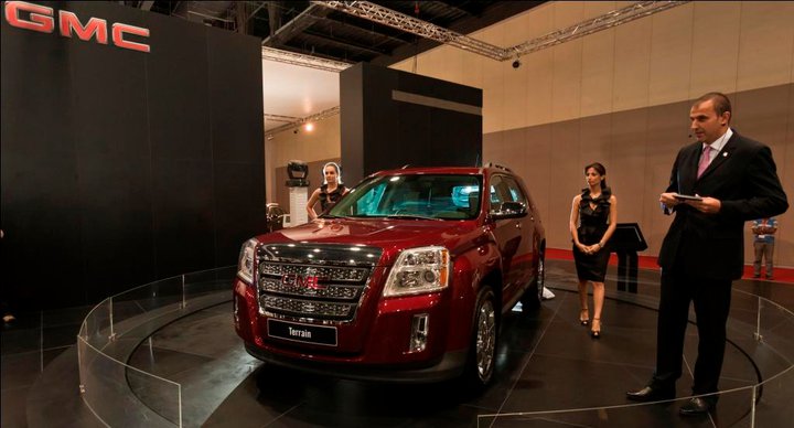 GM at the motor show in Abu Dhabi 22